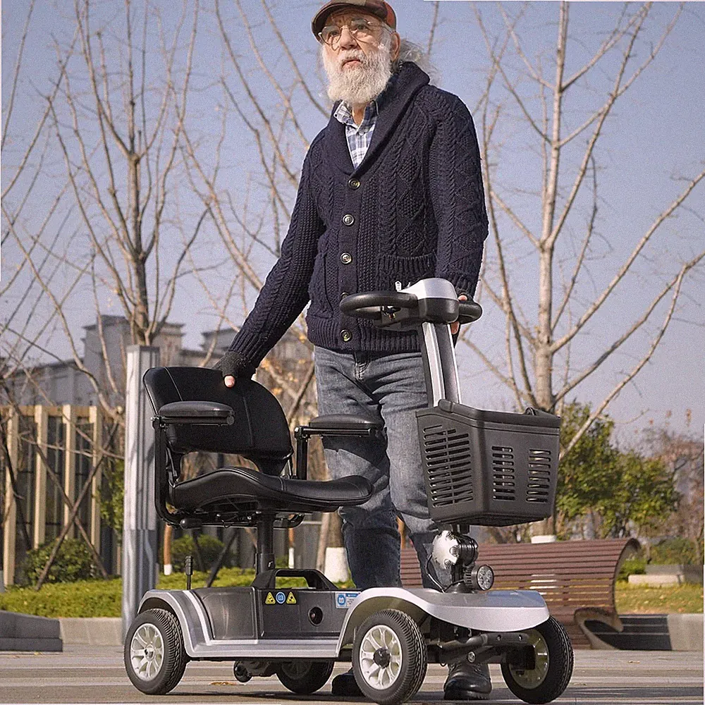 4-Rad-Elektroroller für ältere und behinderte Menschen 250-W-Motor, 6–8 km/h