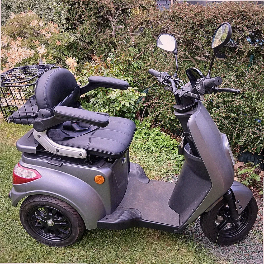 E-KUMA Elektroroller 'Go', silbergrau
