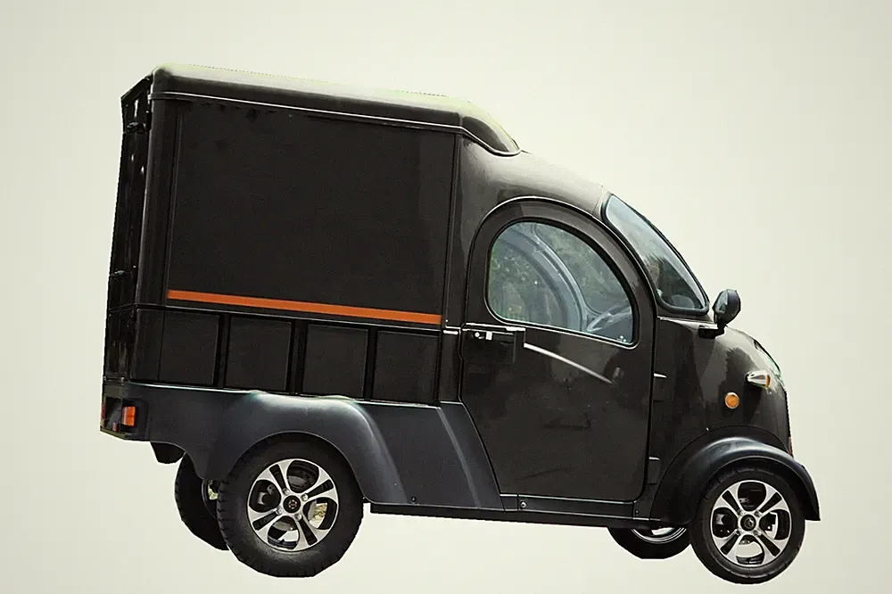 E-TRUCK V-MAX Elektro Vier Rad 45 Km/h 72V 116AH Vollkabine Cargo Transporter
