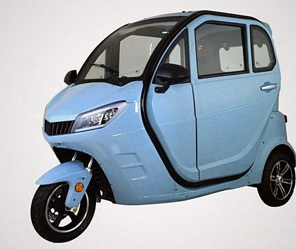 ELEKTRO-KABINENROLLER MOPEDAUTO Vitale 25-45 KM/H
