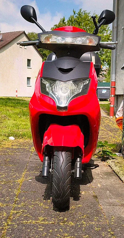 Elektroroller Eagle Li Ion, Freiwillig zugelassen (Teil 1 + Teil2), 45 km/h