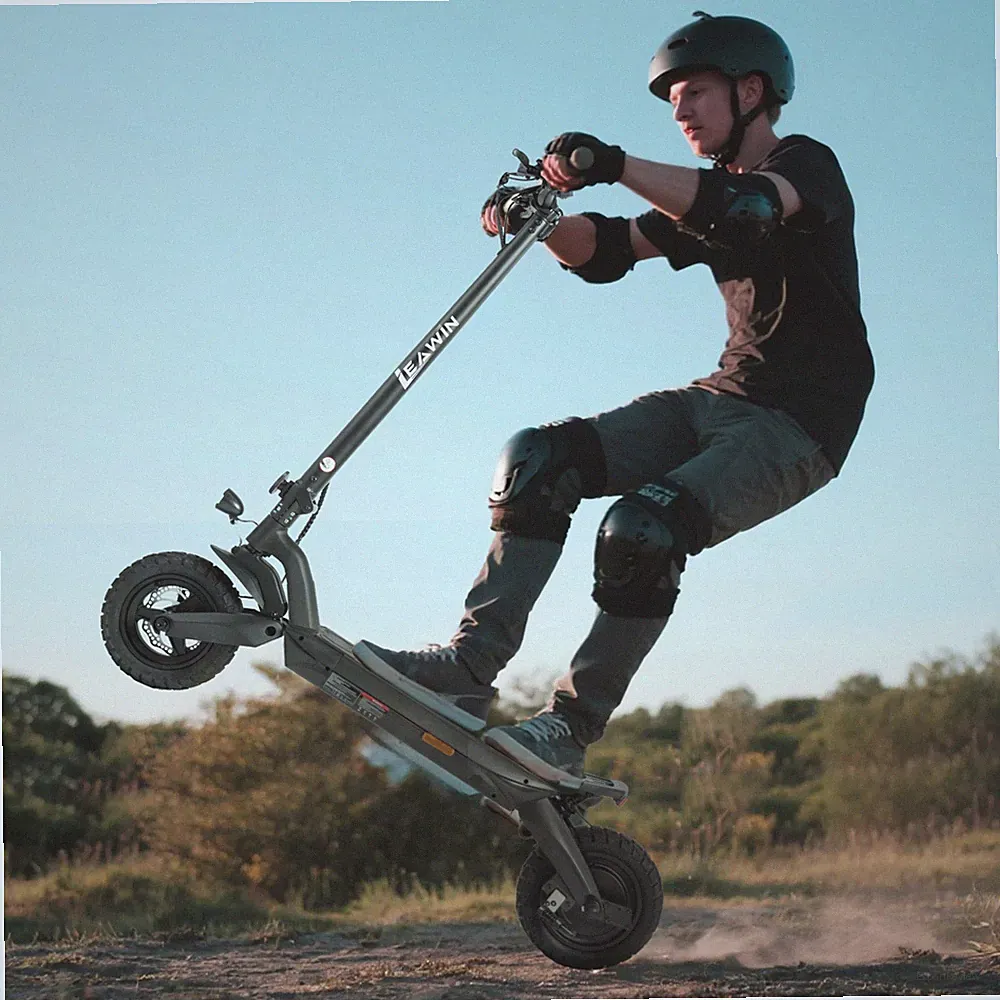 Elektroroller T8 500W E-Scooter Off-road Klappbar Elektro-scooter mit ABE 80km