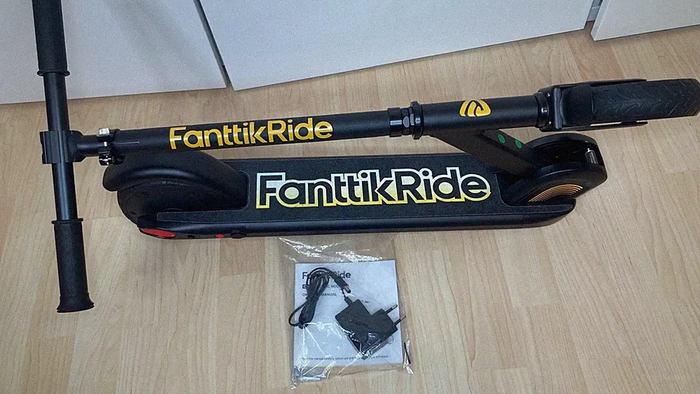 FanttikRide C9 Elektroroller für Kinder 8-12 Jahren, 2 Geschwindigkeiten 10/16