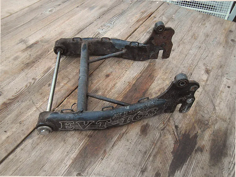 Hinterrad-Schwinge Rahmen Federung Elektroroller Elektro-Moped e-scooter EVT-168