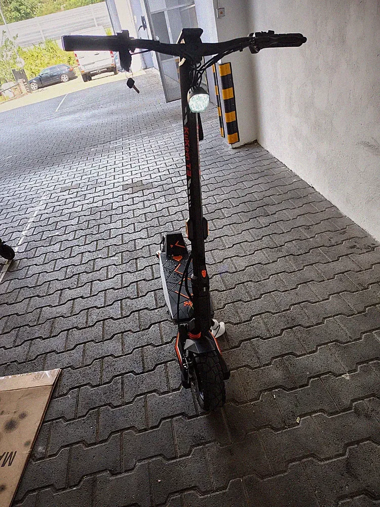 KuKirin T3 E-Scooter 10 Zoll 15.6Ah Off-road Elektro-Scooter Klappbar E-Roller