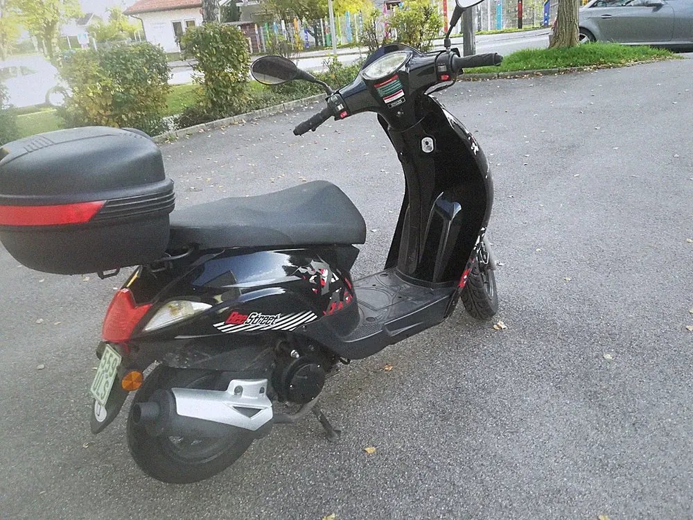 Motorroller 50 ccm gebraucht