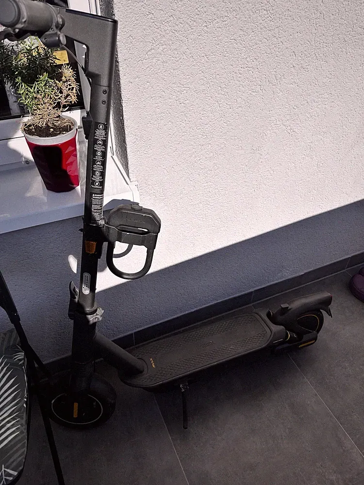 Ninebot KickScooter MAX G2D – Garantie bis 07/2026 – Rechnung & OVP – 1491 km