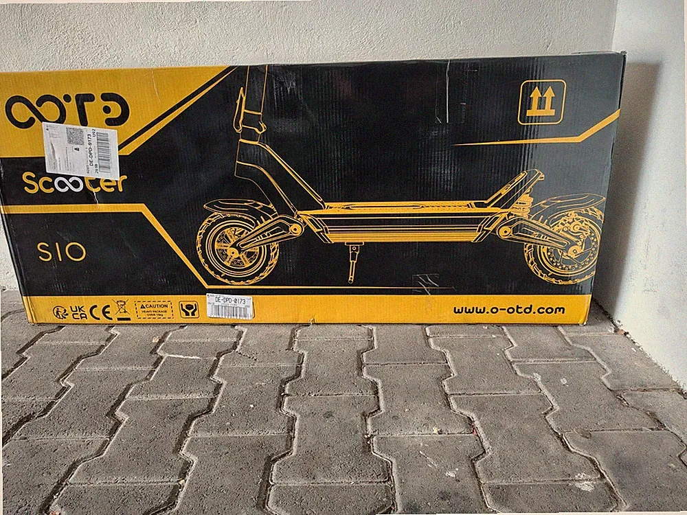 OOTD S10 Elektroroller für Erwachsene, 1400W Motor, 70km Reichweite