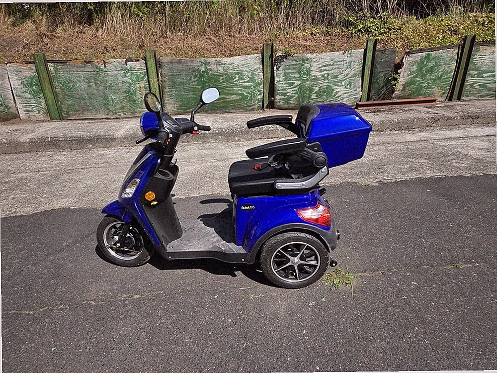 Rolektro E-Trike - Roller 25 - V2 - 7KM - Top Gelegenheit - E-Roller 25 km/H