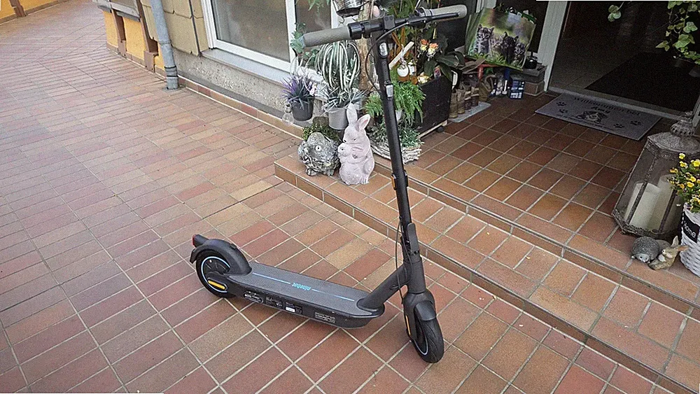 Segway Ninebot KickScooter MAX G30D II - Sehr große Reichweite !