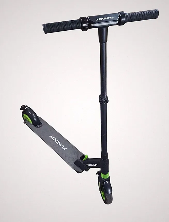 Zusammenklappbarer Elektroroller FUNDOT F8, 100 kg, 20 km/h